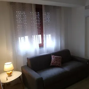 Myrema House - Near Fontanarossa Airport Catania